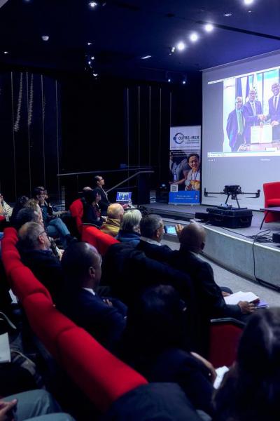 Conference De Presse 9d0a8212