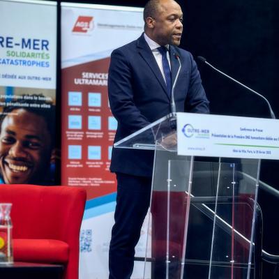 Conference De Presse 9d0a8308
