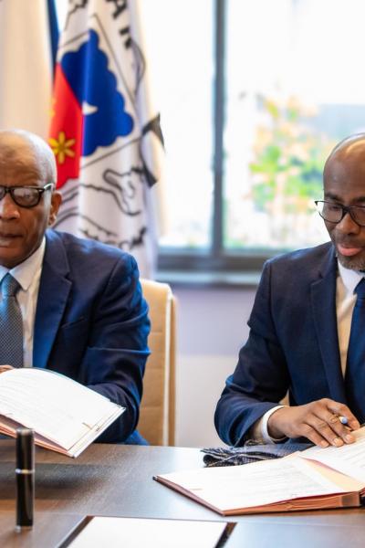 Signature Convention Mayotte | © Photo Georges Laumord