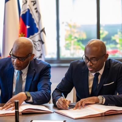 Signature Convention Mayotte | © Photo Georges Laumord