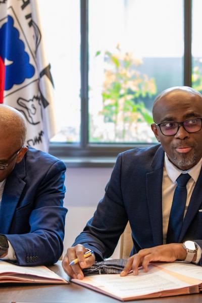 Signature Convention Mayotte | © Photo Georges Laumord